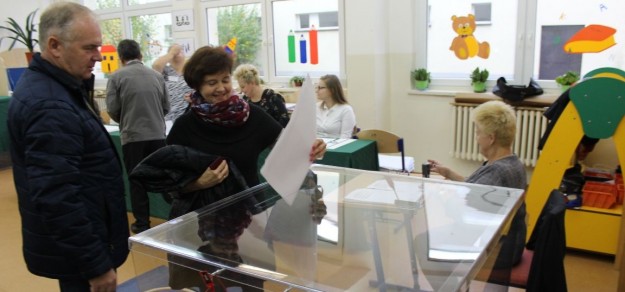 W gminie Miedźna mieszkańcy wymienili połowę składu rady gminy.