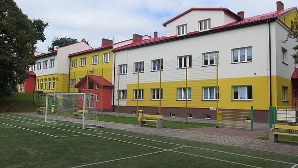 Szkoła w Golasowicach