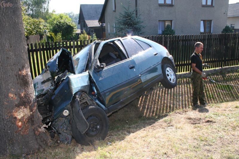 Wypadek w Studzienicach - zmarł kierowca
